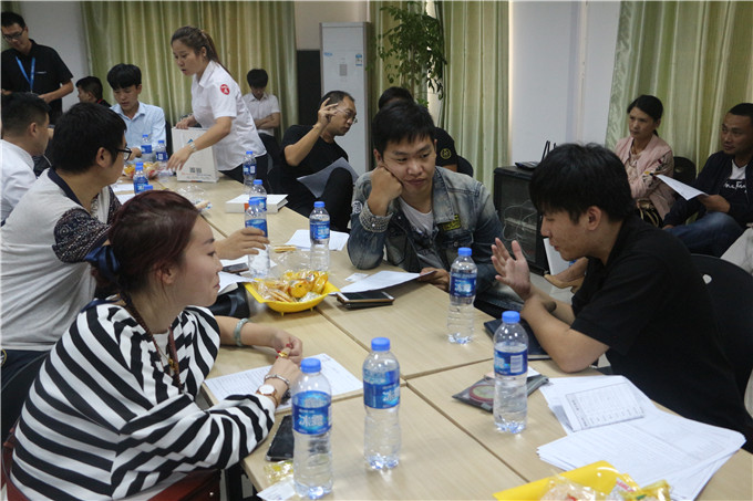 1506579300108176.jpg IMG_1797.JPG