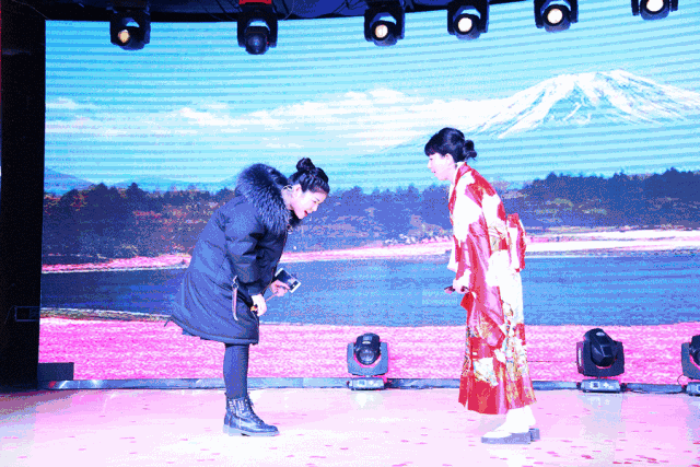 1518401283868623.gif 218.gif